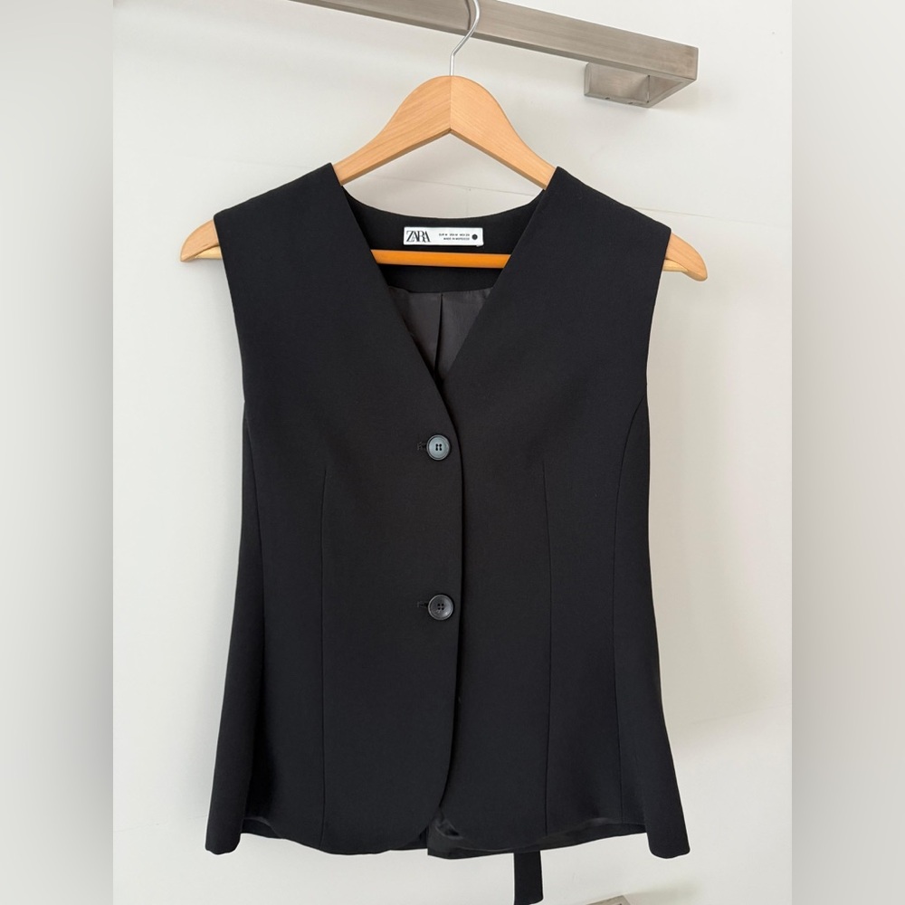 Zara Elegant Black Top